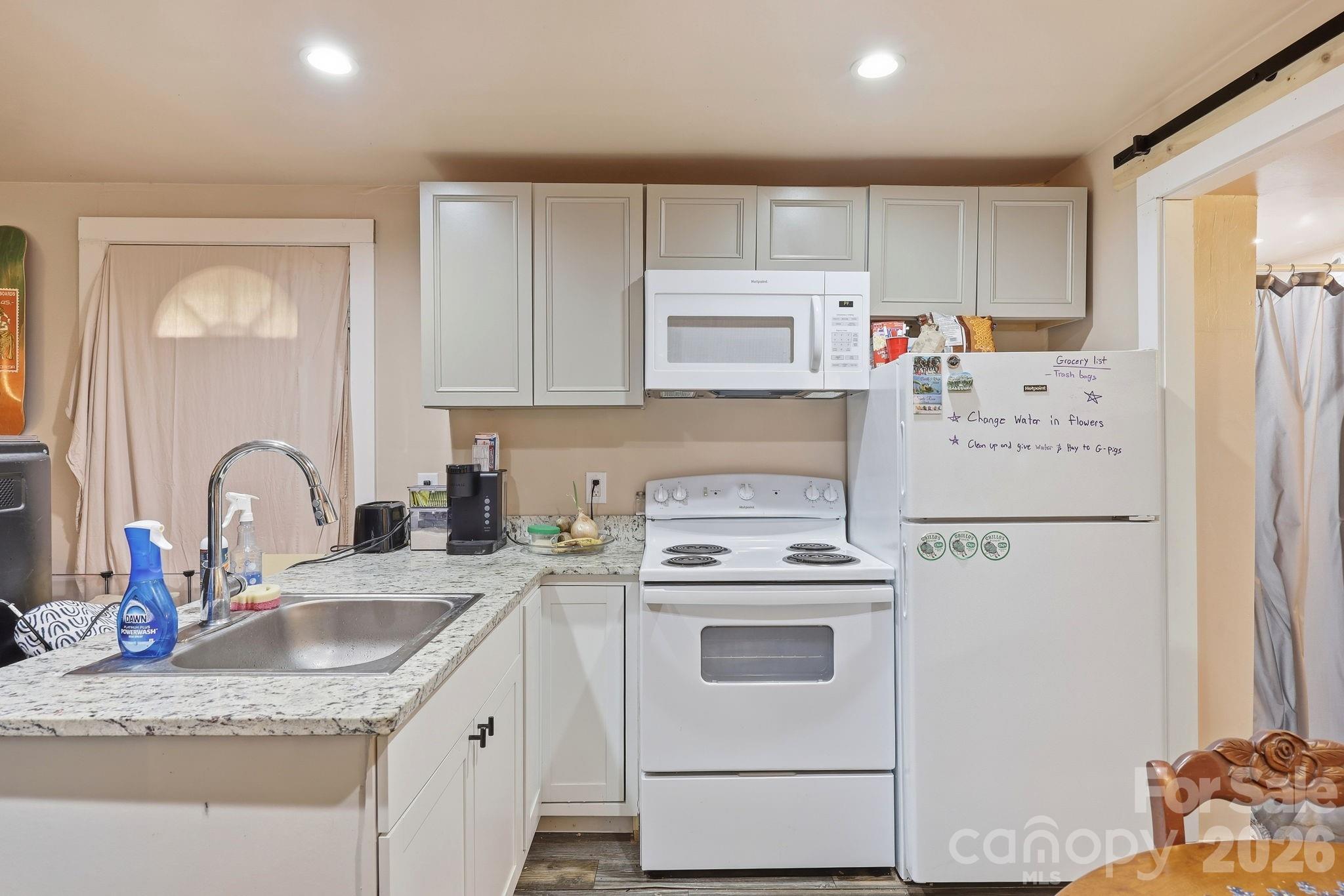 313 Walker Road Waynesville, NC 28786 - Photo 28 of 38 Gallery Image 28