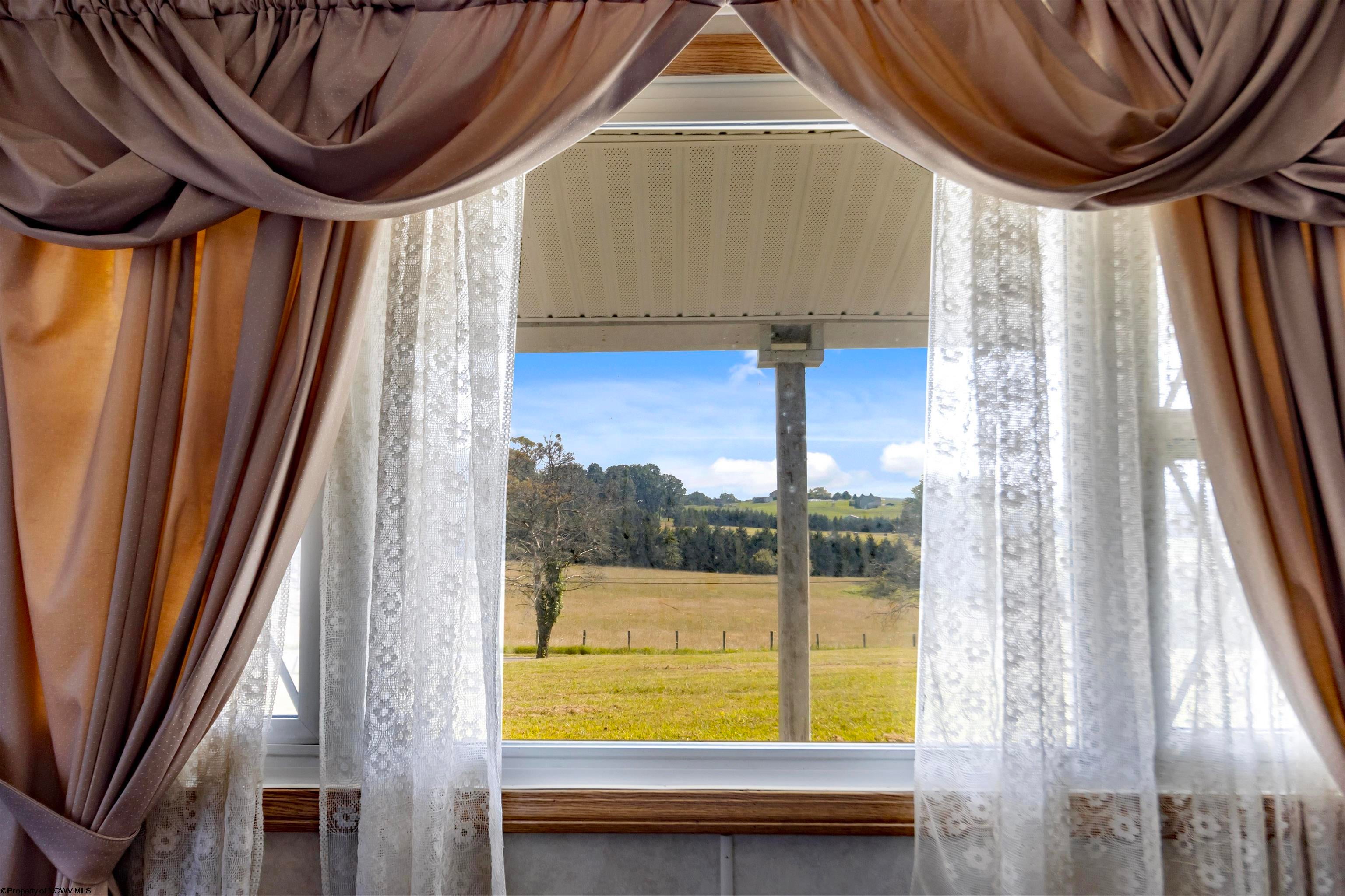 1526 Zinn Chapel Road Reedsville, WV 26547 - Photo 9 of 48 Gallery Image 9