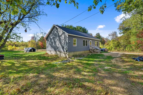 $489,900 | 437 High Street, Boscawen, NH 03303