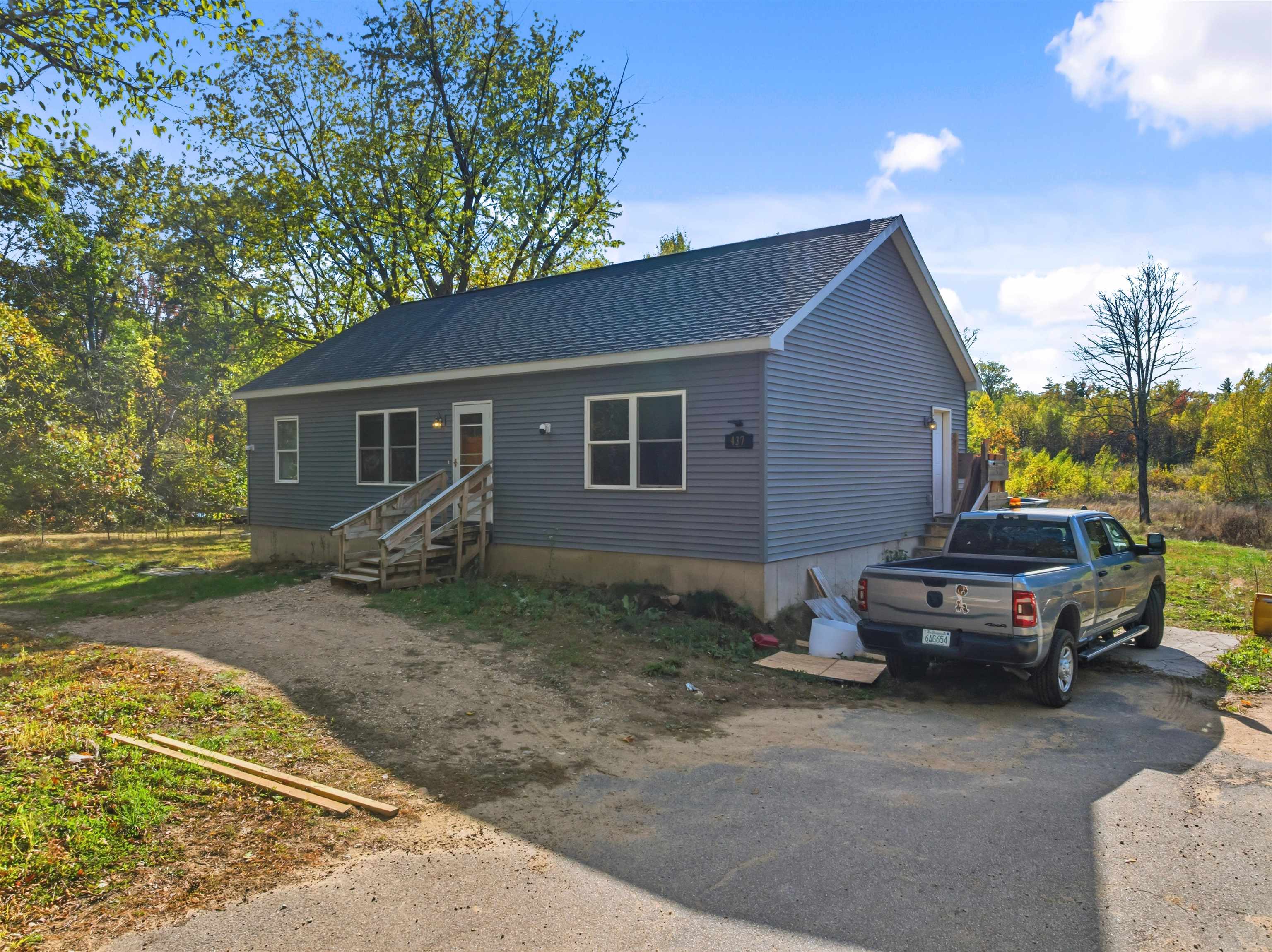 437 High Street Boscawen, NH 03303 - Photo 2 of 35