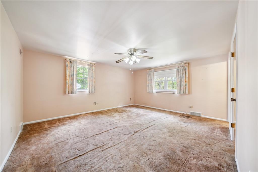 111 Atterbury Road Monroeville, PA 15146 - Photo 21 of 37 Gallery Image 21
