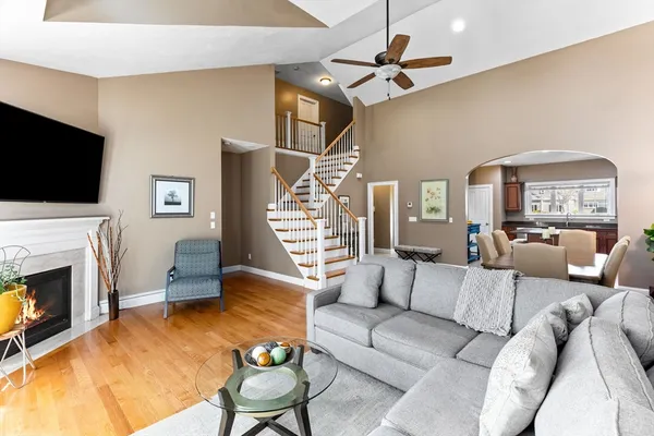 $575,000 | 13 Meadowlark Drive, Unit 13, Middleboro, MA 02346