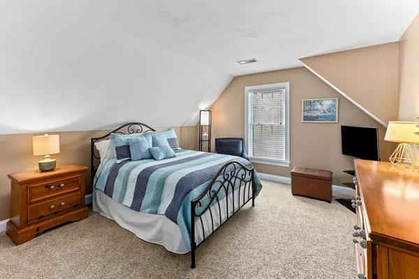 $575,000 | 13 Meadowlark Drive, Unit 13, Middleboro, MA 02346