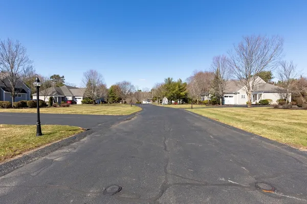 $575,000 | 13 Meadowlark Drive, Unit 13, Middleboro, MA 02346