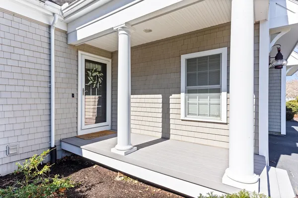 $575,000 | 13 Meadowlark Drive, Unit 13, Middleboro, MA 02346