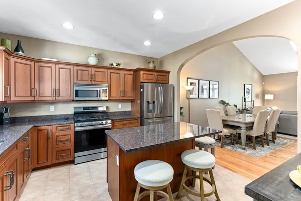 $575,000 | 13 Meadowlark Drive, Unit 13, Middleboro, MA 02346