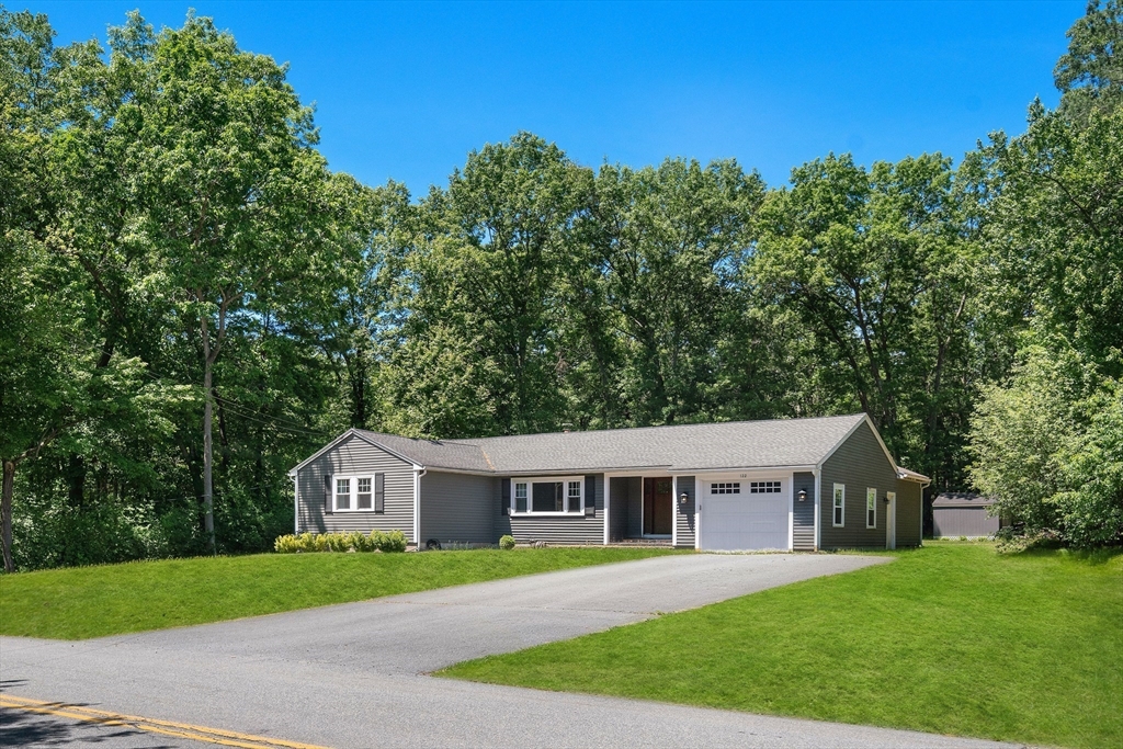 122 Trull Road Tewksbury, MA 01876 - Photo 3 of 30 Gallery Image 3