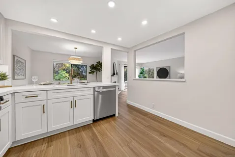 $795,000 | 3143 Avenida Olmeda, Carlsbad, CA 92009