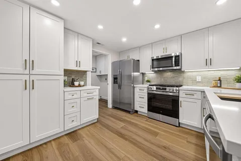 $795,000 | 3143 Avenida Olmeda, Carlsbad, CA 92009