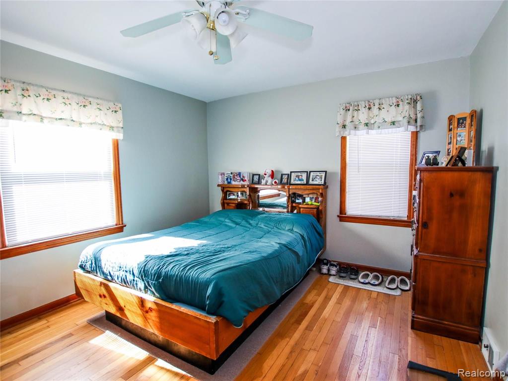 11684 Berwyn Redford, MI 48239 - Photo 14 of 32