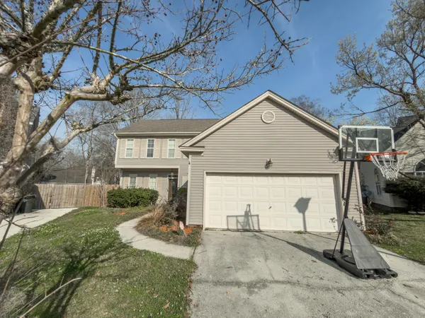 $2,450 | 115 Hartley Hall Court, Summerville, SC 29485