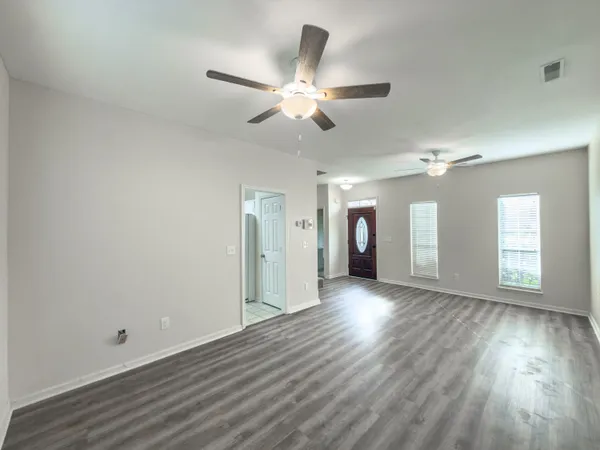 $2,450 | 115 Hartley Hall Court, Summerville, SC 29485