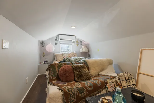 $1,500,000 | 406 Chesterfield Avenue, Nashville, TN 37212