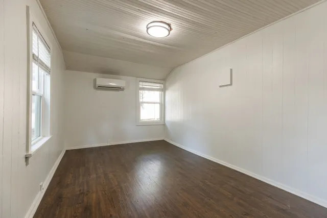 $1,500,000 | 406 Chesterfield Avenue, Nashville, TN 37212