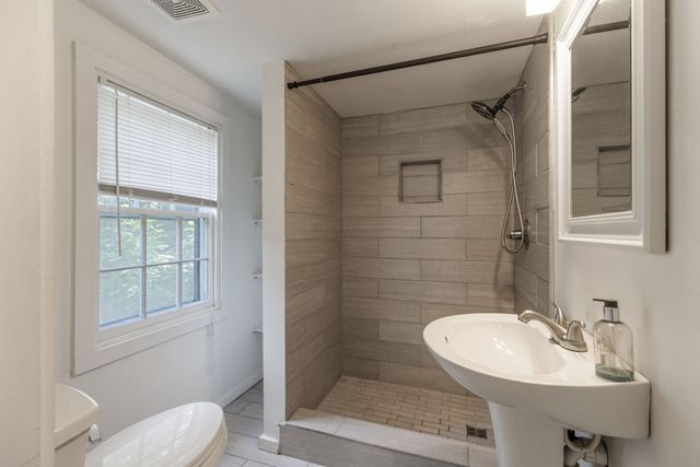 $1,500,000 | 406 Chesterfield Avenue, Nashville, TN 37212