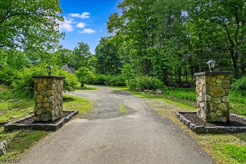 373 Green Road Sparta, NJ 07871 - Photo 29 of 40