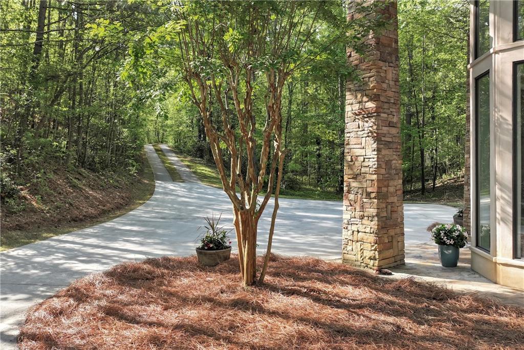 6960 Riverside Drive Atlanta, GA 30328 - Photo 6 of 53