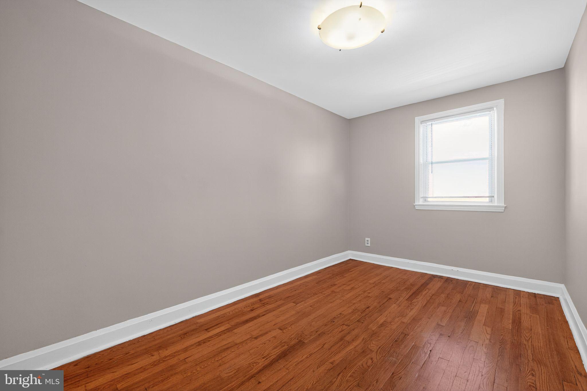 60 South Hawthorne Road Middle River, MD 21220 - Photo 11 of 32 Gallery Image 11