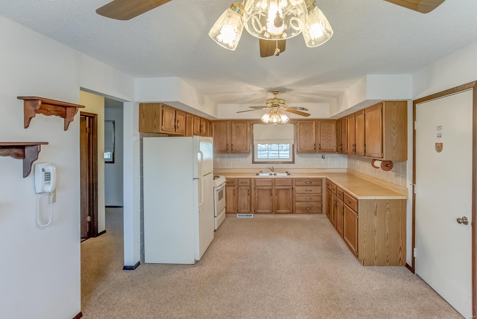1010 Fillmore Street Gillespie, IL 62033 - Photo 16 of 31 Gallery Image 16