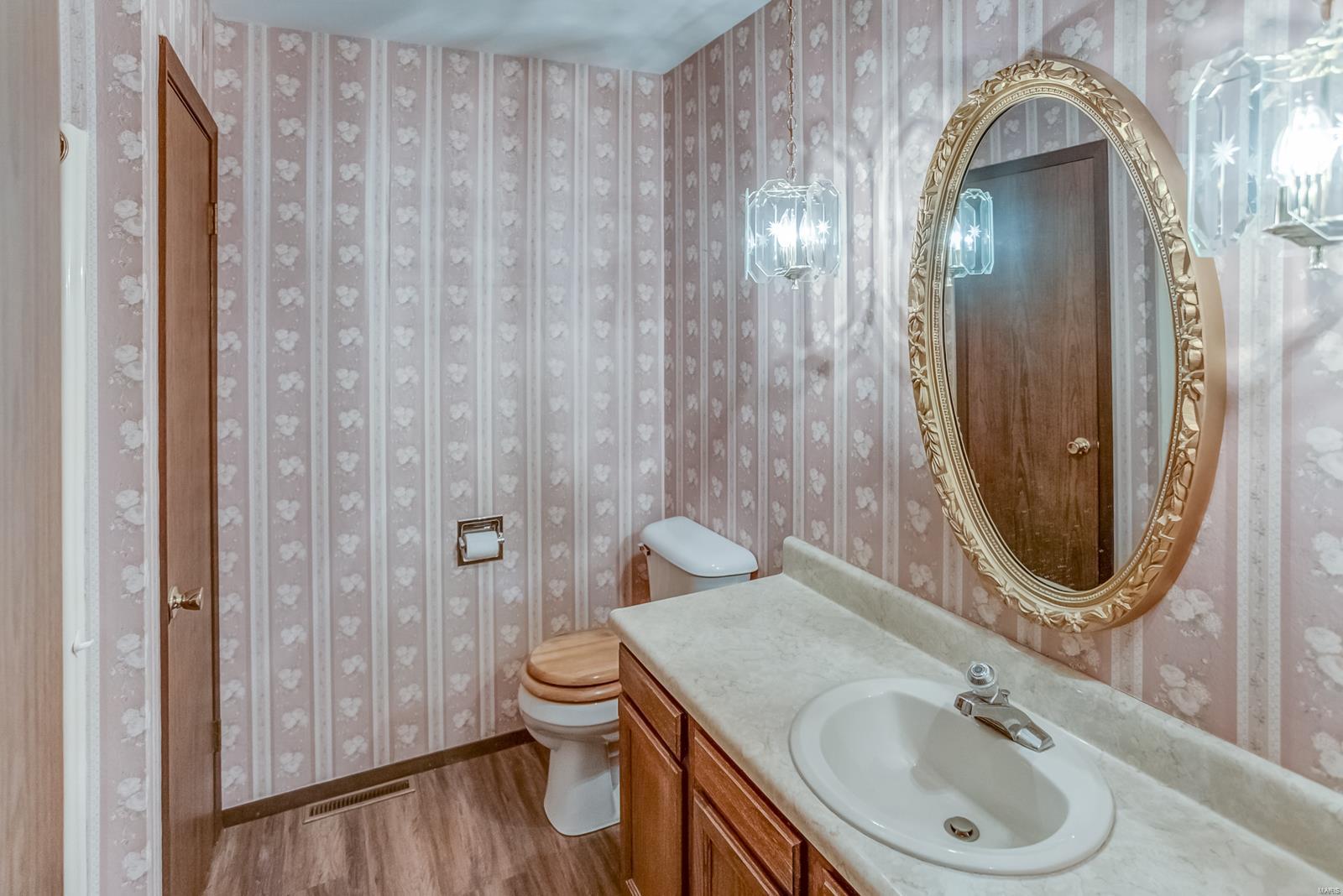1010 Fillmore Street Gillespie, IL 62033 - Photo 29 of 31 Gallery Image 29