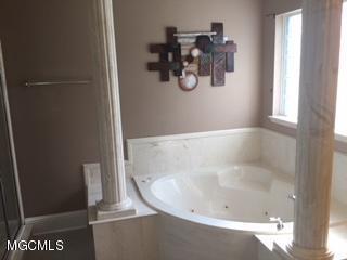 2348 Rue Maison Biloxi, MS 39532 - Photo 9 of 12 IMG_0683