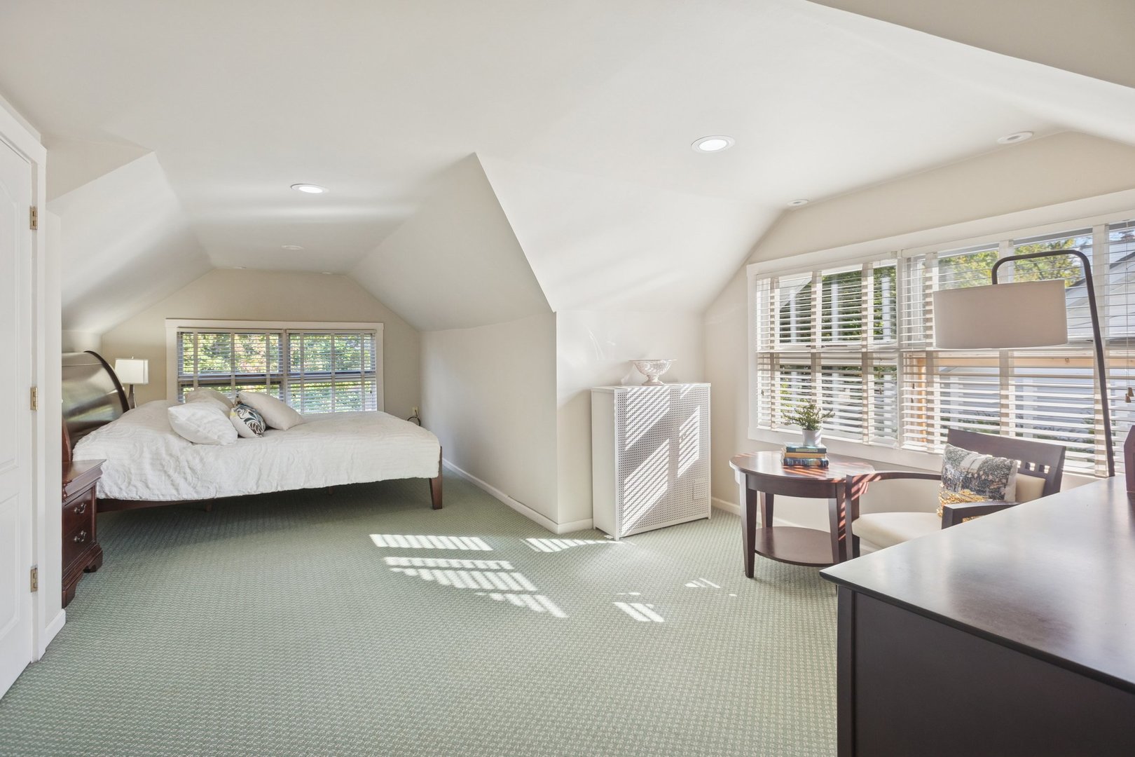 228 Poplar Street Winnetka, IL 60093 - Photo 16 of 34 a bedroom with furniture and a window