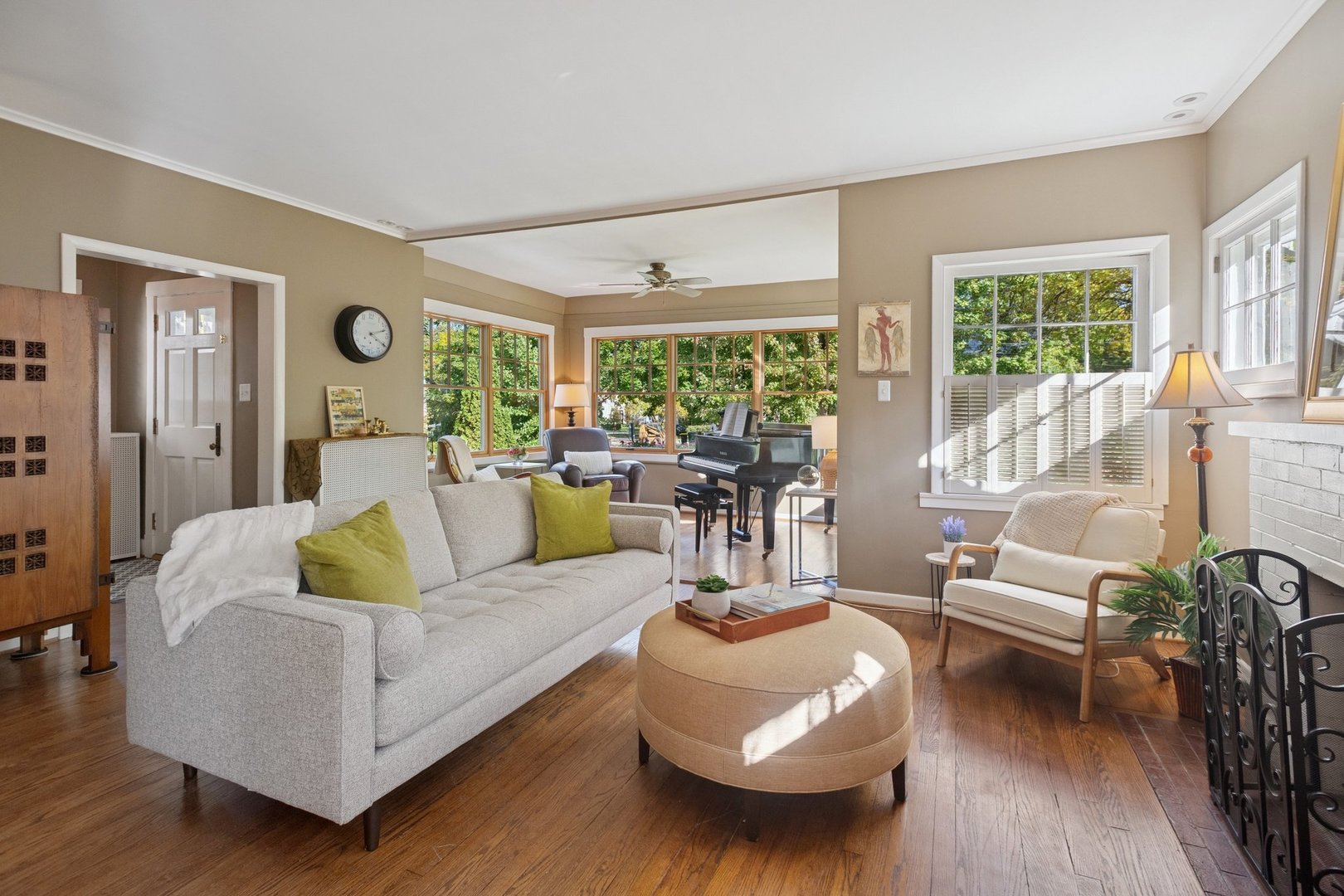 228 Poplar Street Winnetka, IL 60093 - Photo 2 of 34 a living room with furniture and a large window