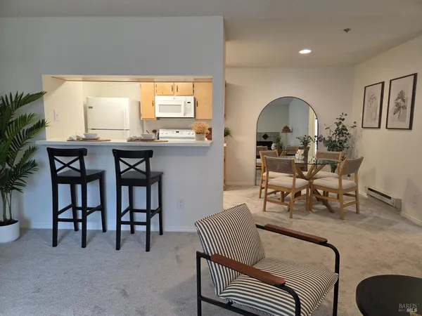$385,000 | 1201 Glen Cove Parkway, Unit 1113, Vallejo, CA 94591