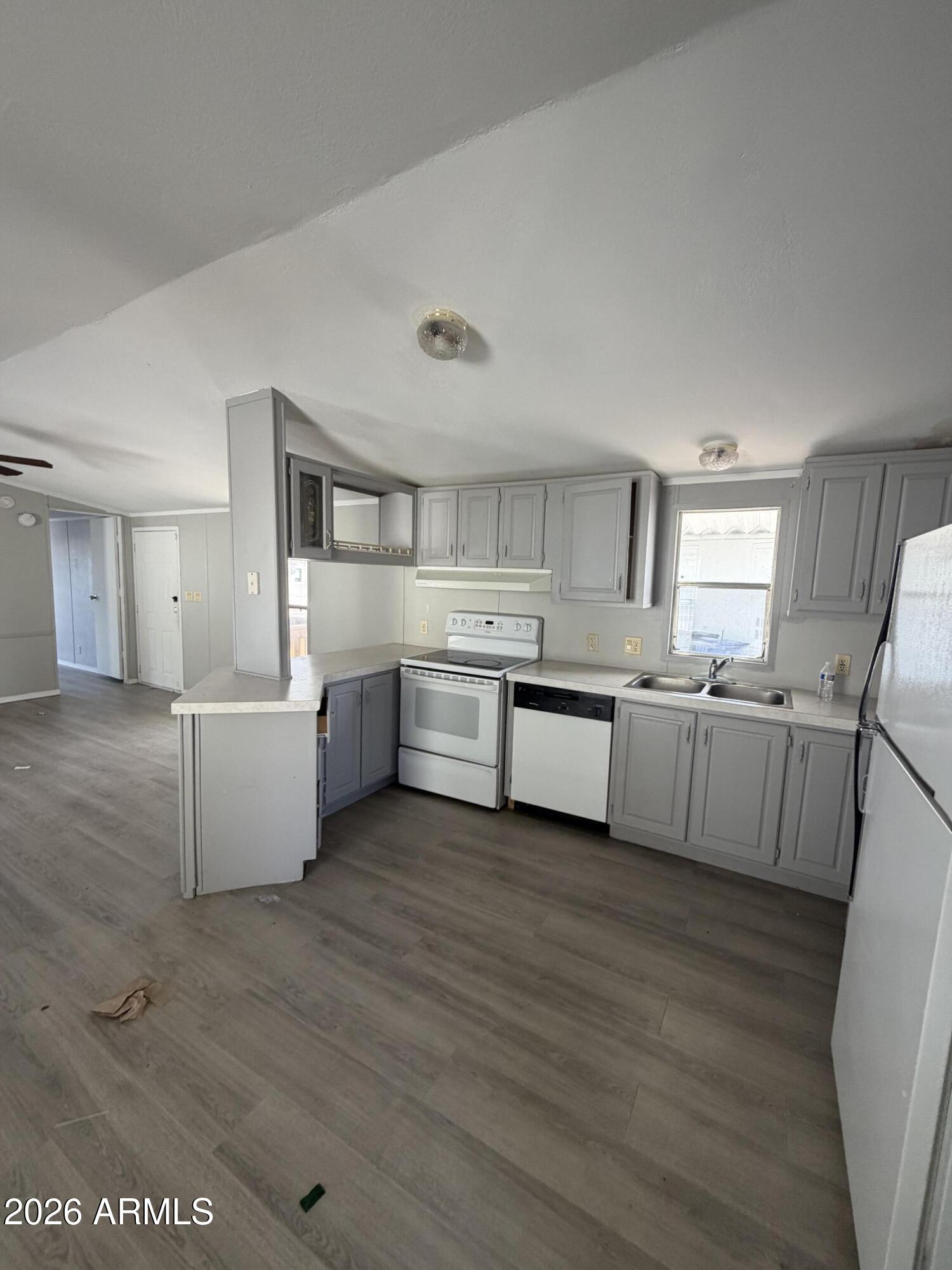 400 West Baseline Road, Unit 125 Tempe, AZ 85283 - Photo 9 of 17 Photo Feb 23 2026, 3 37 22 PM