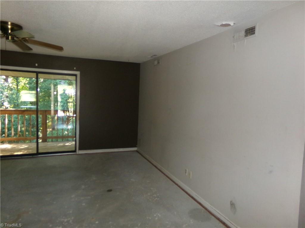 944 South Ridge Court, Unit 143 Winston-Salem, NC 27107 - Photo 5 of 14