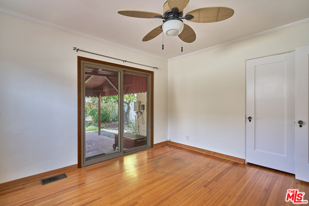 1157 South Point View Street Los Angeles, CA 90035 - Photo 15 of 25 Gallery Image 15