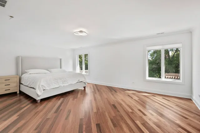 $1,845,000 | 6447 Manor Drive, Burr Ridge, IL 60527