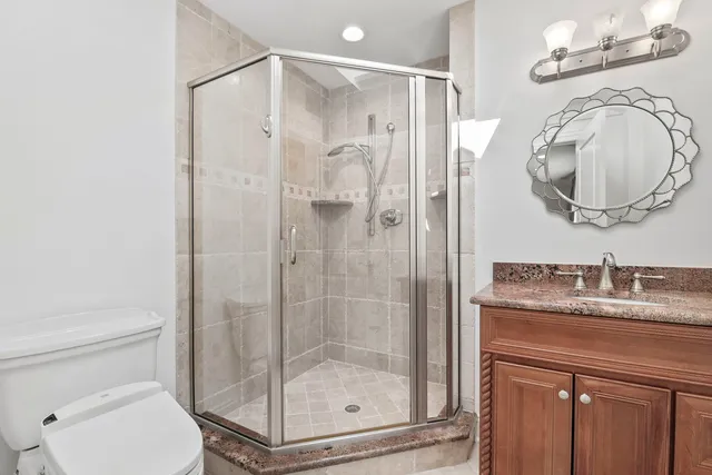 $1,845,000 | 6447 Manor Drive, Burr Ridge, IL 60527