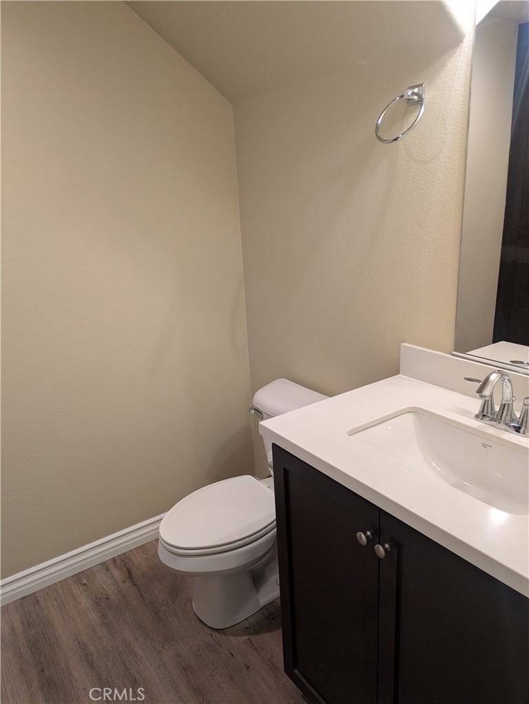 42945 Avenida Amistad Temecula, CA 92592 - Photo 11 of 32 Downstairs half bath