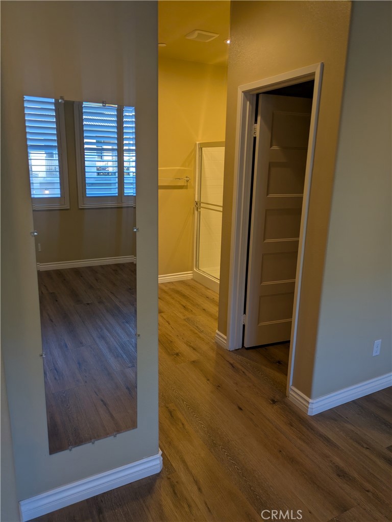 42945 Avenida Amistad Temecula, CA 92592 - Photo 15 of 32 Primary bedroom with attached bathroom