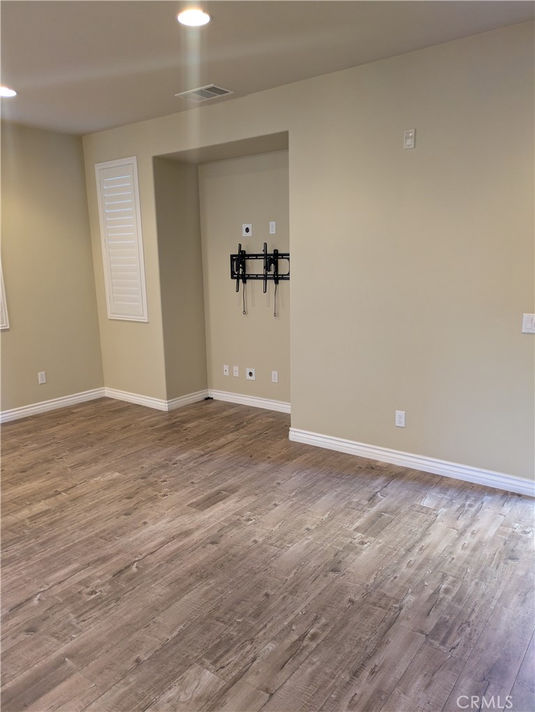 42945 Avenida Amistad Temecula, CA 92592 - Photo 5 of 32 Living room area of great room.