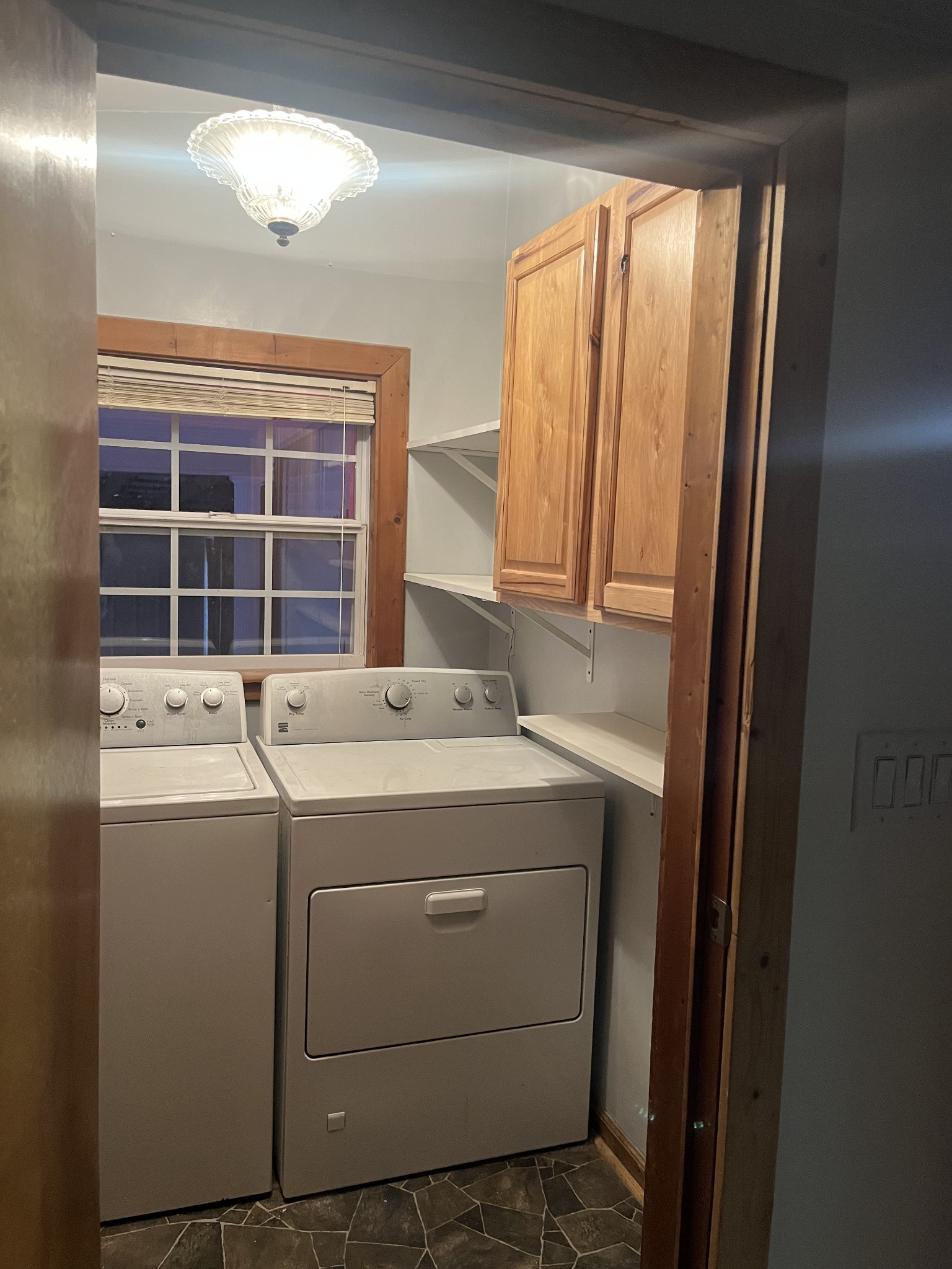 535 Gladeville Road Mount Juliet, TN 37122 - Photo 10 of 24 a utility room with dryer and washer