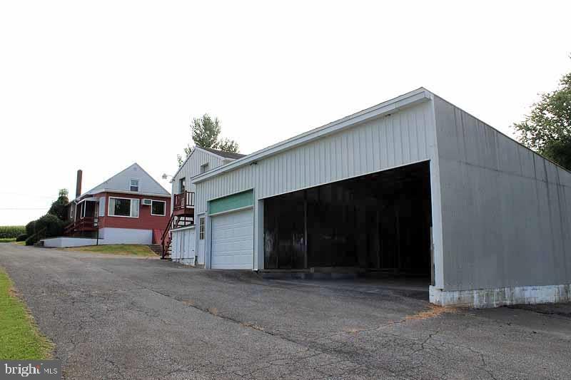 250 Creamery Road Denver, PA 17517 - Photo 17 of 19 Gallery Image 17