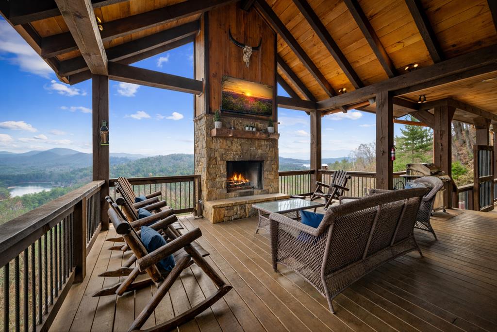 585 Genessee Path Blue Ridge, GA 30513 - Photo 32 of 80