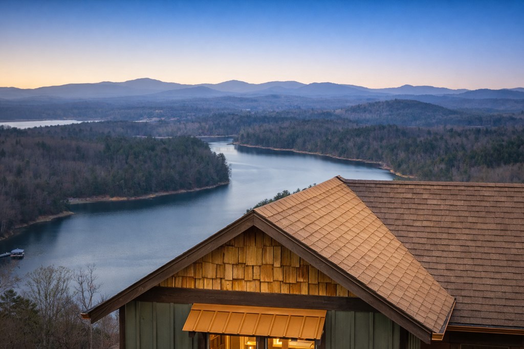 585 Genessee Path Blue Ridge, GA 30513 - Photo 5 of 80