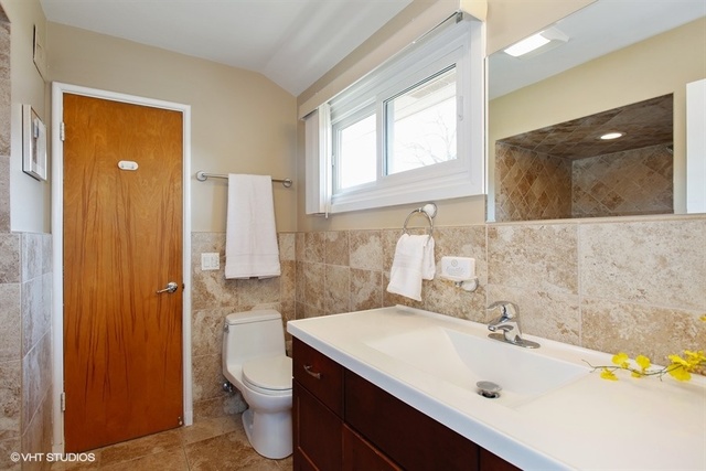 951 Valley Road Glencoe, IL 60022 - Photo 22 of 25