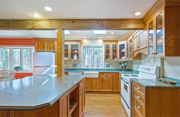 15 Hickory Road Southborough, MA 01772 - Photo 2 of 13 Gallery Image 2