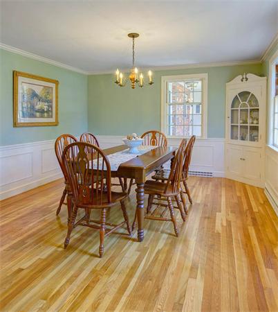 15 Hickory Road Southborough, MA 01772 - Photo 6 of 13 Gallery Image 6