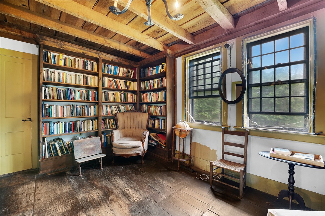 1677 Round Top Road Burrillville, RI 02830 - Photo 26 of 50