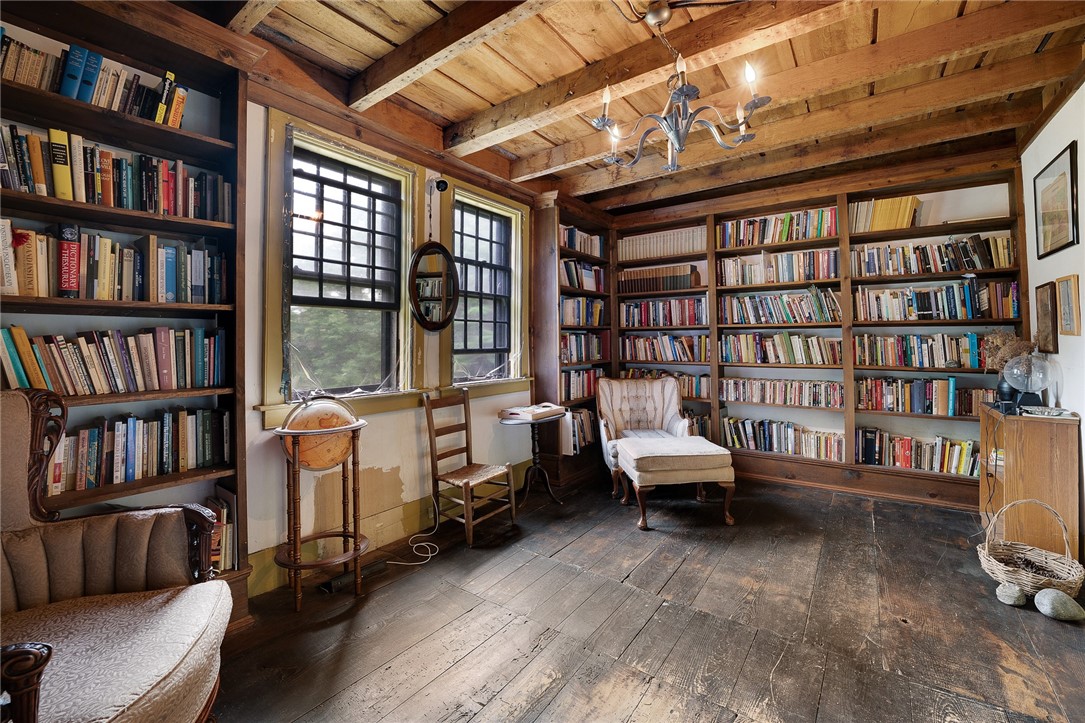 1677 Round Top Road Burrillville, RI 02830 - Photo 28 of 50