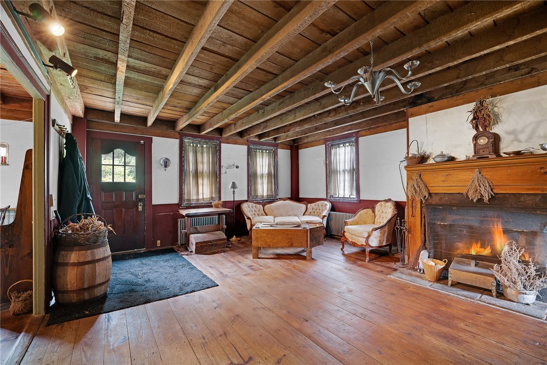 1677 Round Top Road Burrillville, RI 02830 - Photo 29 of 50