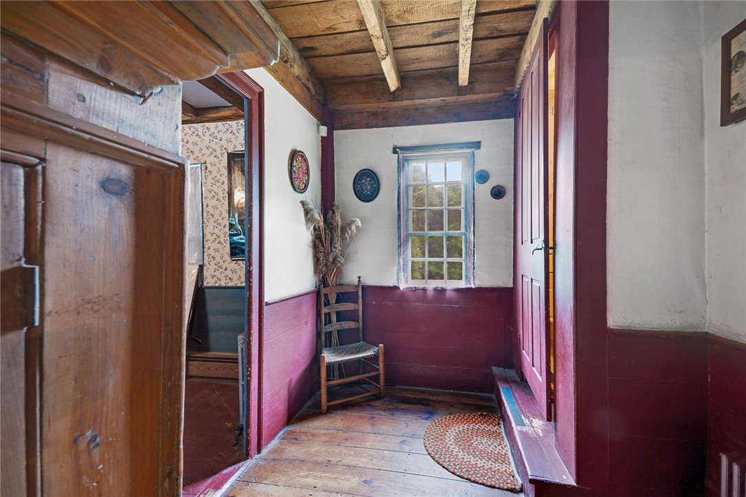 1677 Round Top Road Burrillville, RI 02830 - Photo 32 of 50