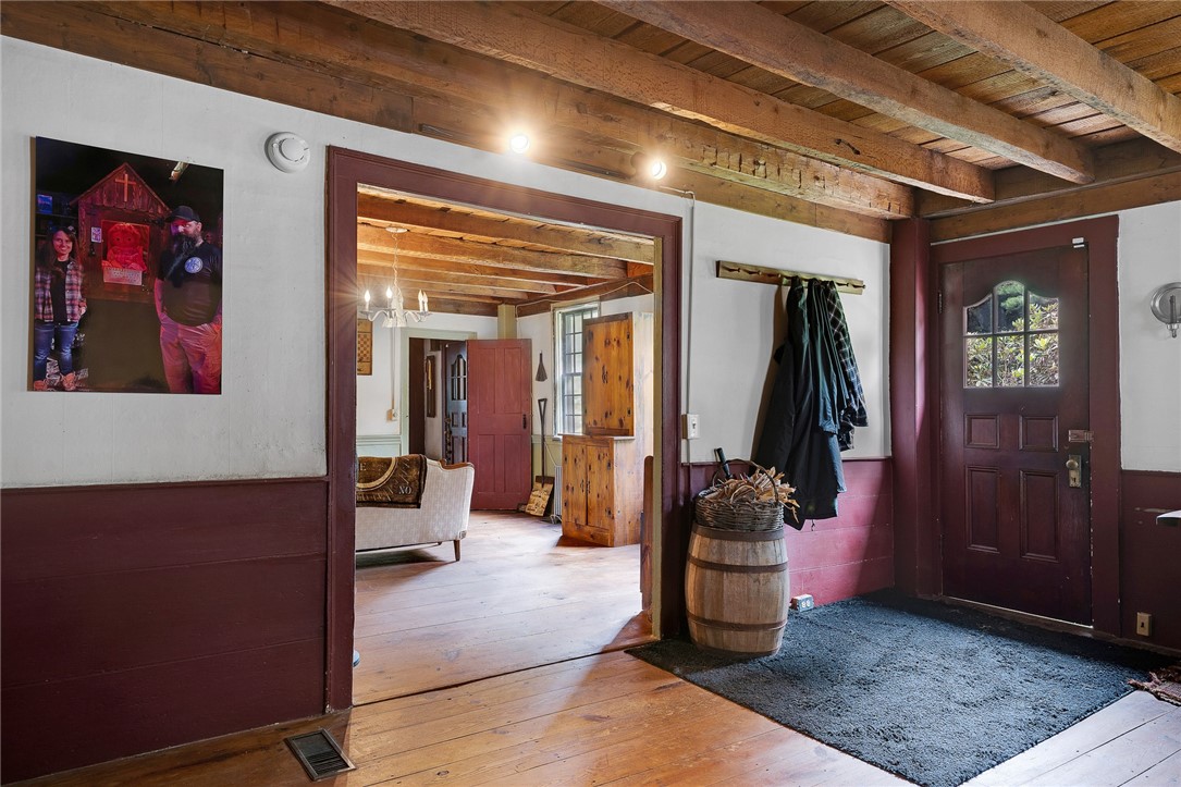 1677 Round Top Road Burrillville, RI 02830 - Photo 33 of 50