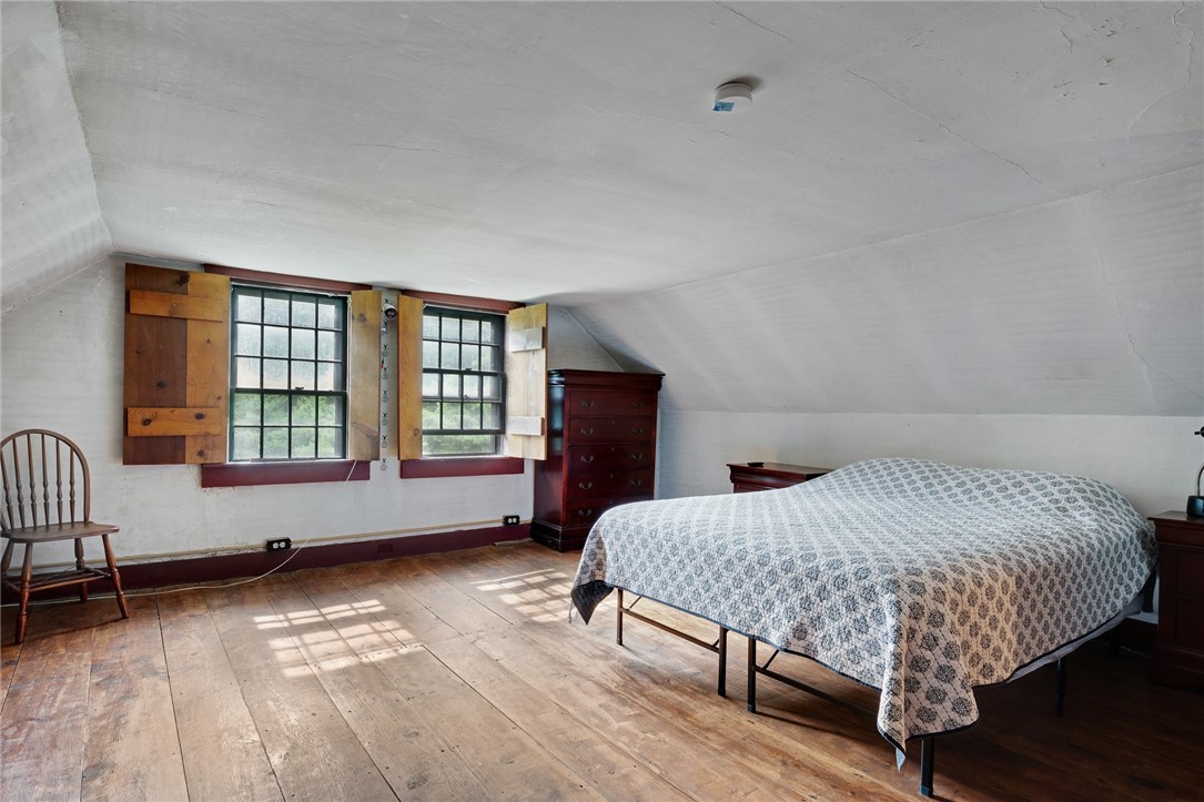 1677 Round Top Road Burrillville, RI 02830 - Photo 38 of 50