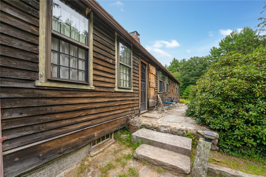 1677 Round Top Road Burrillville, RI 02830 - Photo 45 of 50